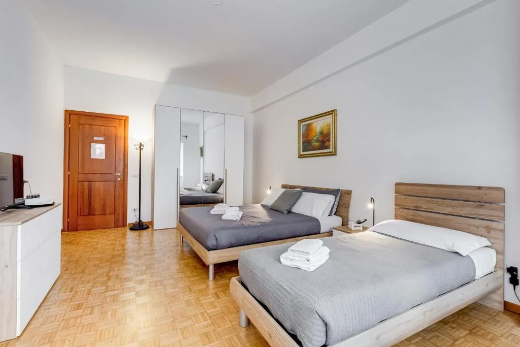 Comfort Quadruple Room — DAMA PROPERTY – Trastevere Homestay