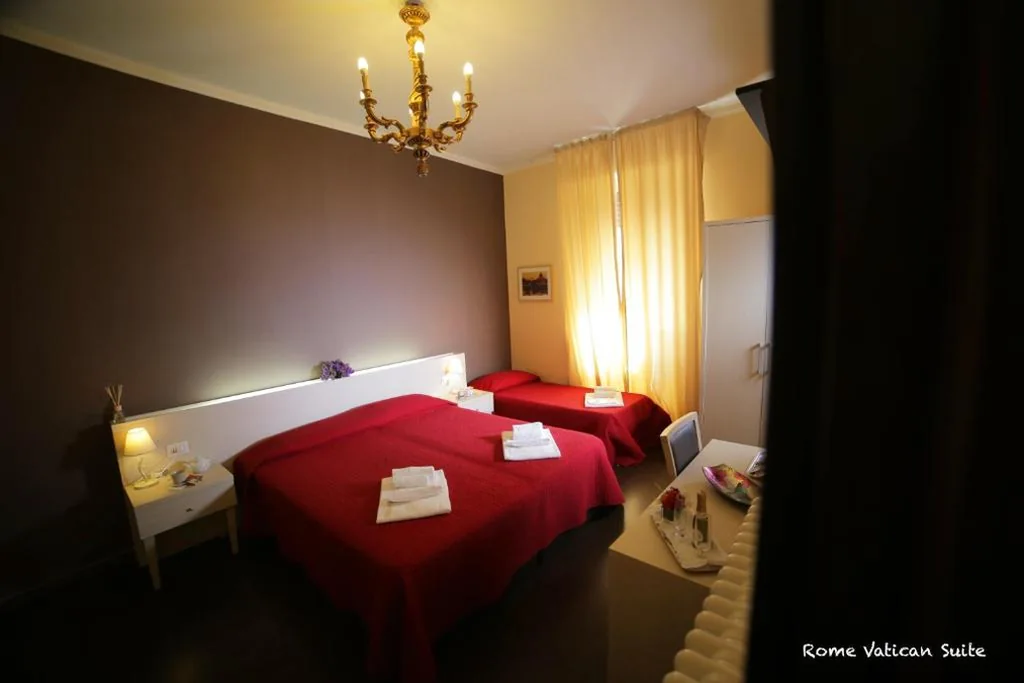 Comfort Quadruple Room — Rome Vatican Suite