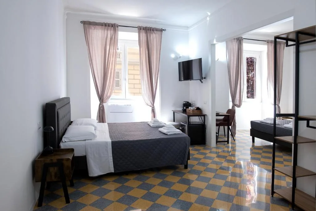 Quadrupla Comfort Room — Vatican 23 Museum Suites