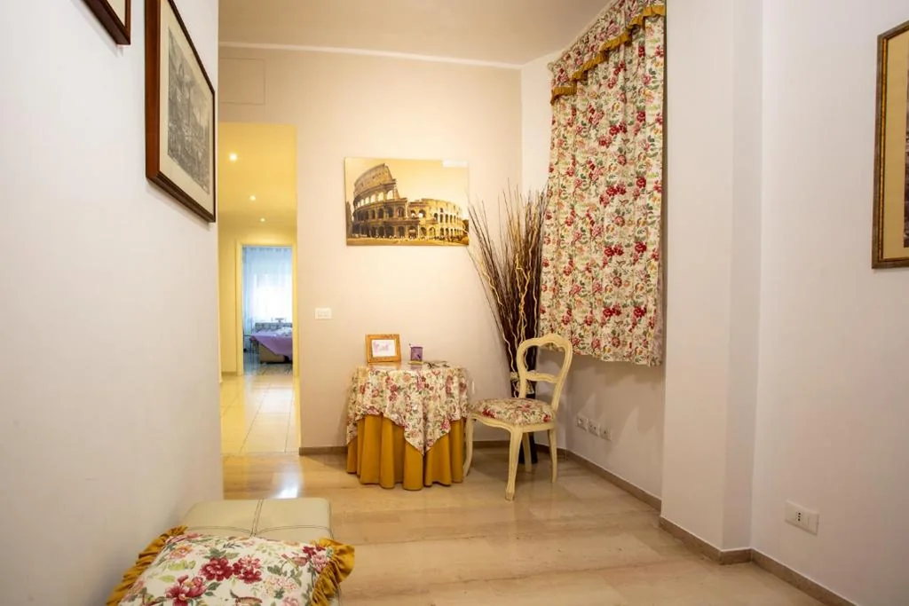 Comfort Quadruple Room — Vatican Station