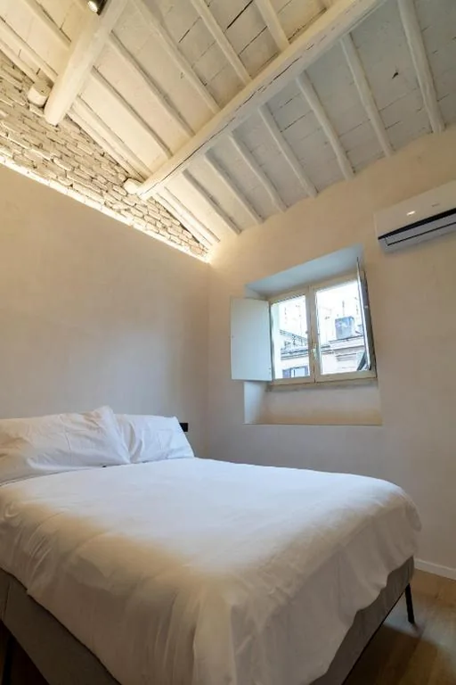 Quadruple Room with Private Bathroom — Cunabu Urbano