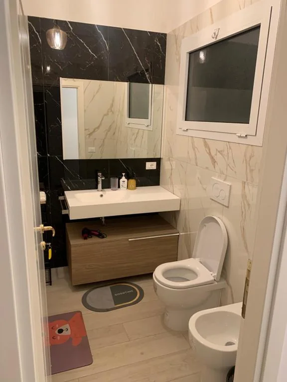 Camera Quadrupla con Bagno Privato — Dimoraalporto