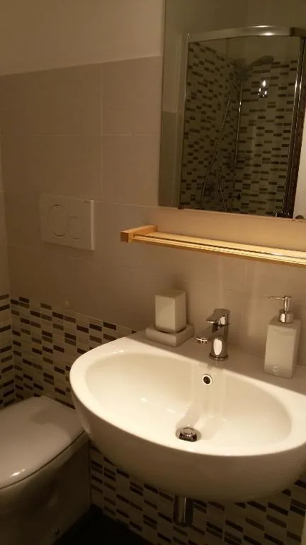 Camera Quadrupla con Bagno Privato Esterno — Isabella Rooms