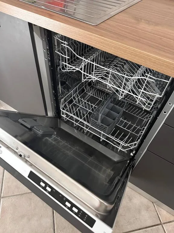 Camera Quadrupla con Bagno Privato Esterno — Le Quattro Lune, Roma Centro