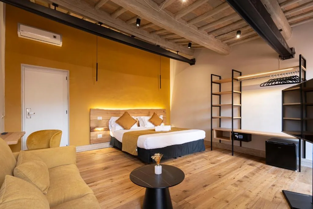 Quadruple Room with External Private Bathroom — Terrace 34