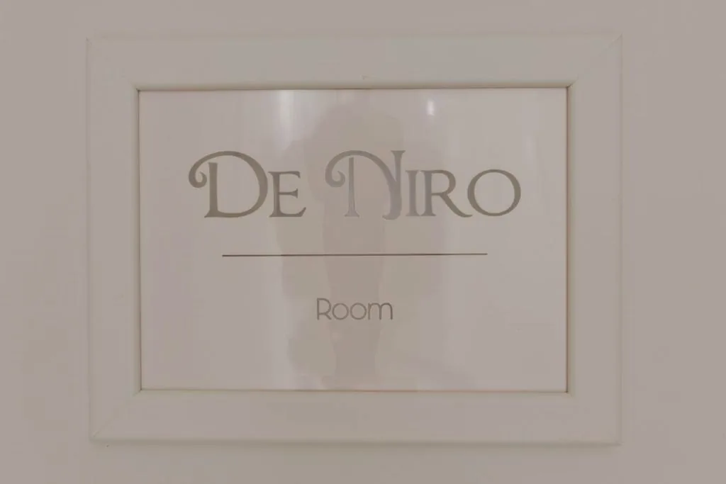 Quadruple Room with Private Bathroom — Oscar Rooms