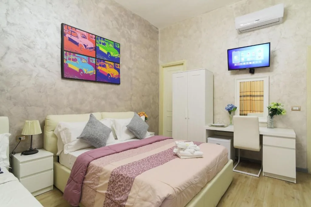 Camera Quadrupla con Bagno Privato — Rome Place