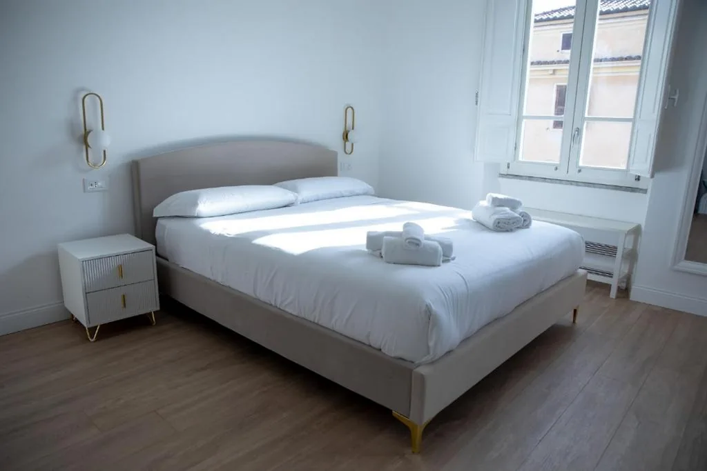 Camera Quadrupla con Bagno Privato — Vaticano Venticinque Guest House by Ghor