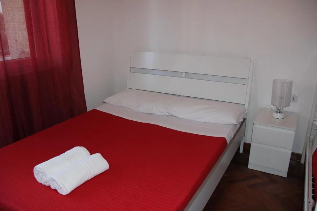 Quadruple Room with Balcony — Domus Vatican Holiday’s