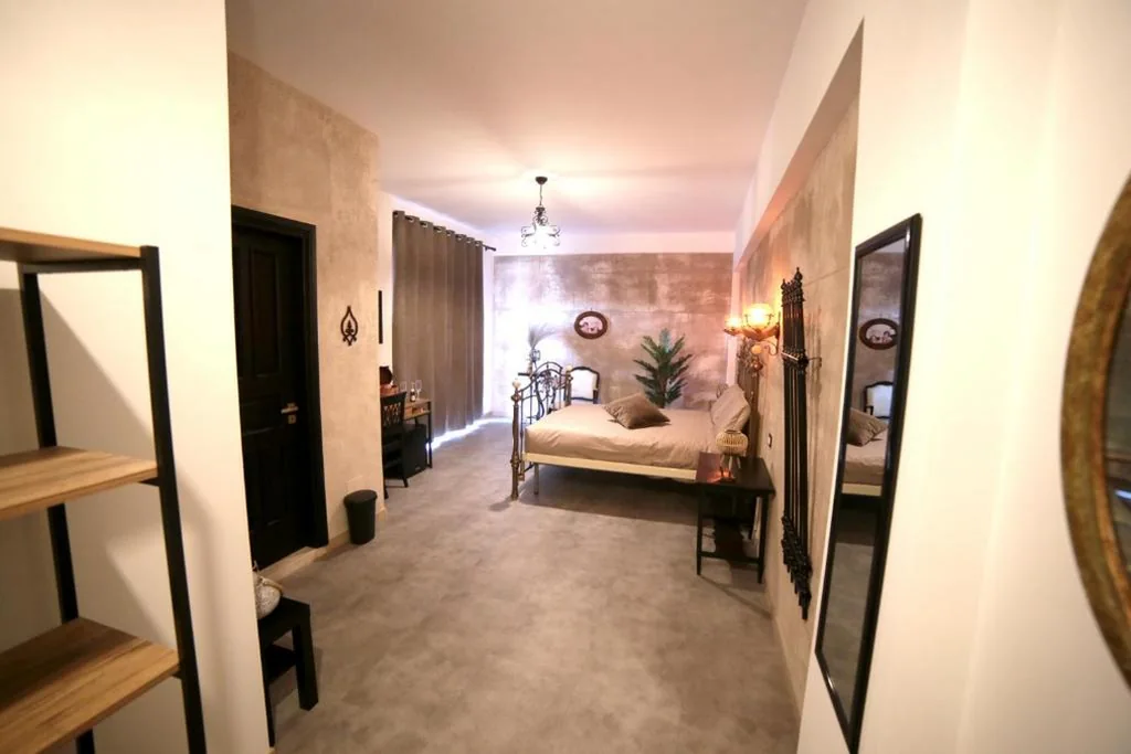 Camera Quadrupla con Balcone — Roma Imperial Suites