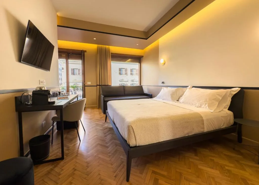 Quadruple Room with Balcony — Vatican Domus Stefania Guest House