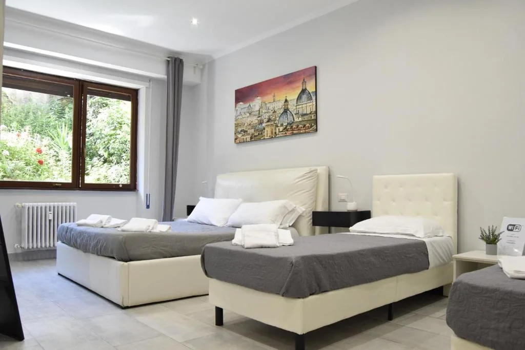 Quadruple Room with Garden View — Saint Peter Elegance Suite