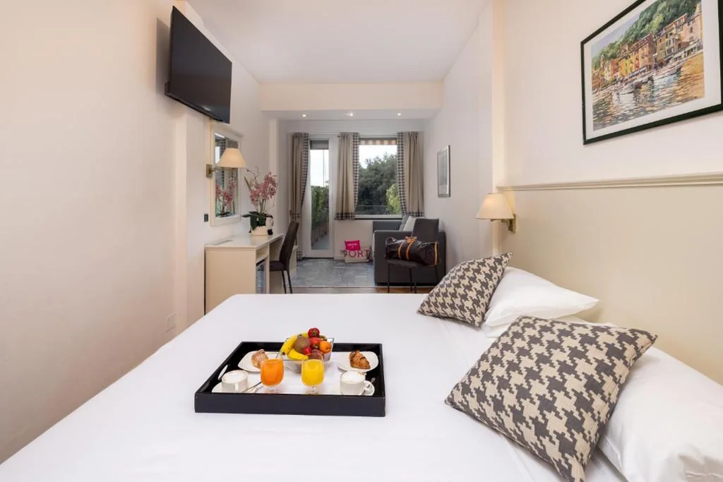 Camera Quadrupla con Vista Mare — Hotel Laurin