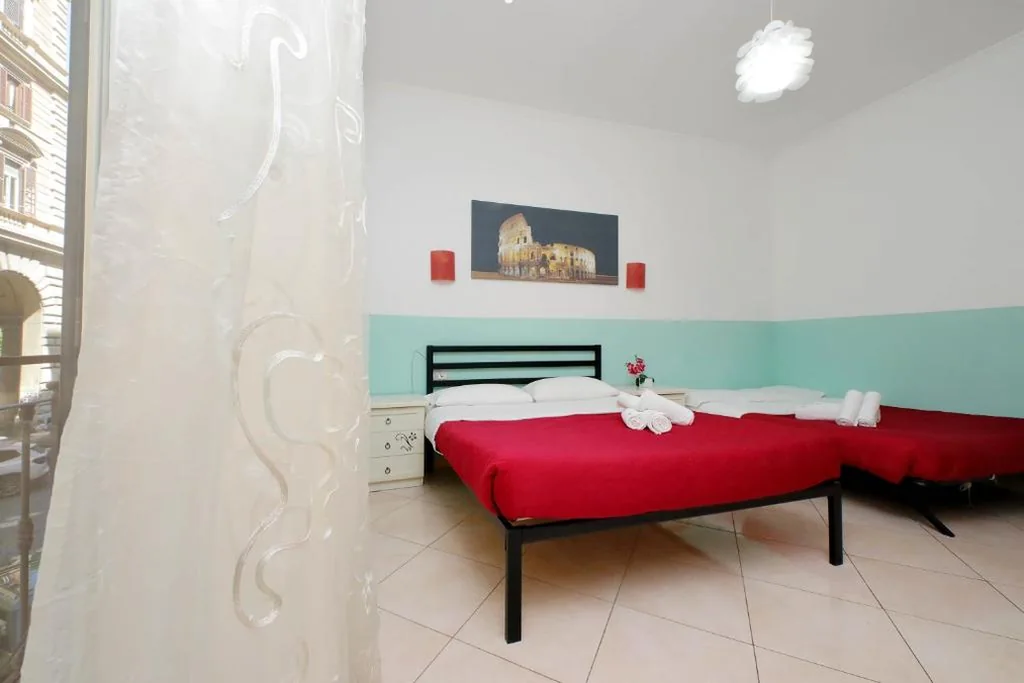 Quadruple Room — Dandi Domus