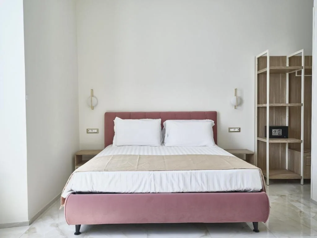 Camera Quadrupla Deluxe — King Vittorio Guest House
