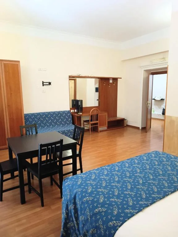 Deluxe Quadruple Room — Opera Italian Suite