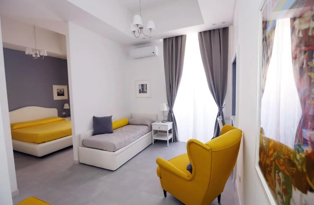 Camera Quadrupla Deluxe — Rome Together Guest House