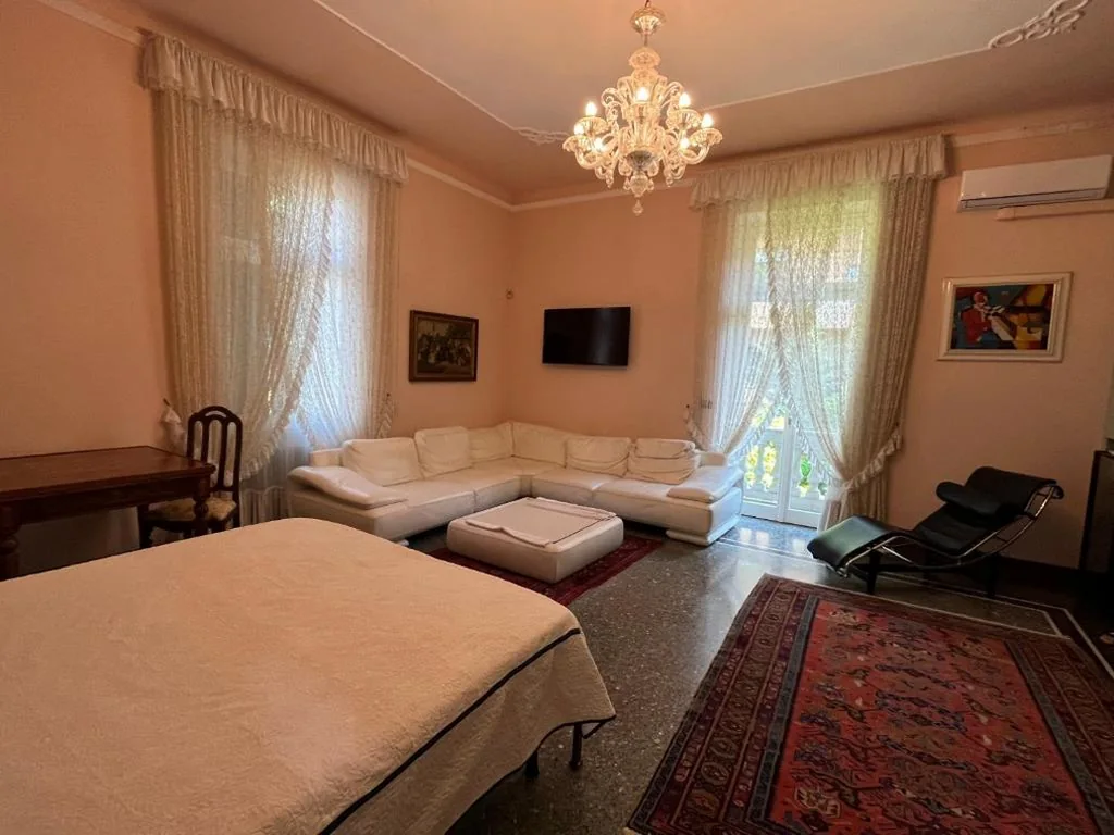 Camera Quadrupla Deluxe — Villa Mirosa