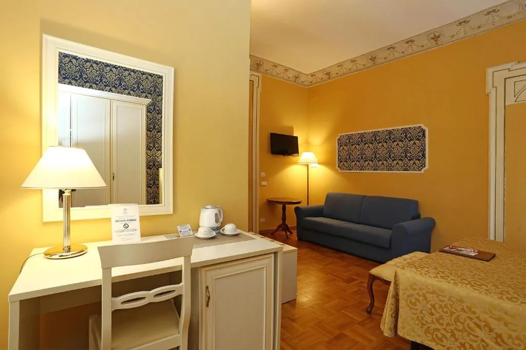 Camera Quadrupla — DG Prestige Room