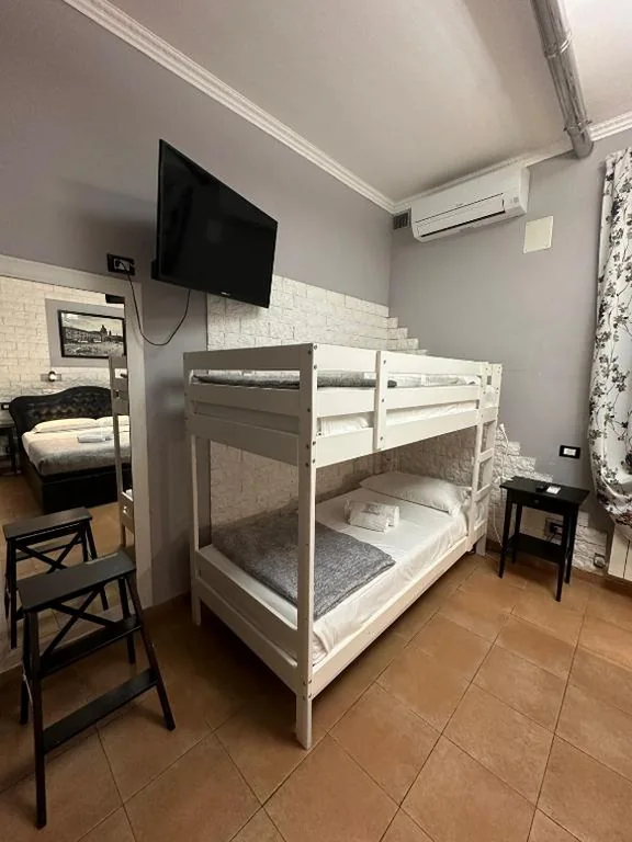 Quadruple Room — Double B