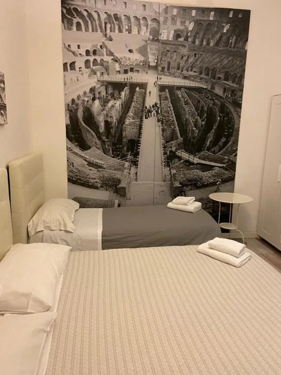 Camera Quadrupla Economy - Via Famagosta 45 — White Vatican