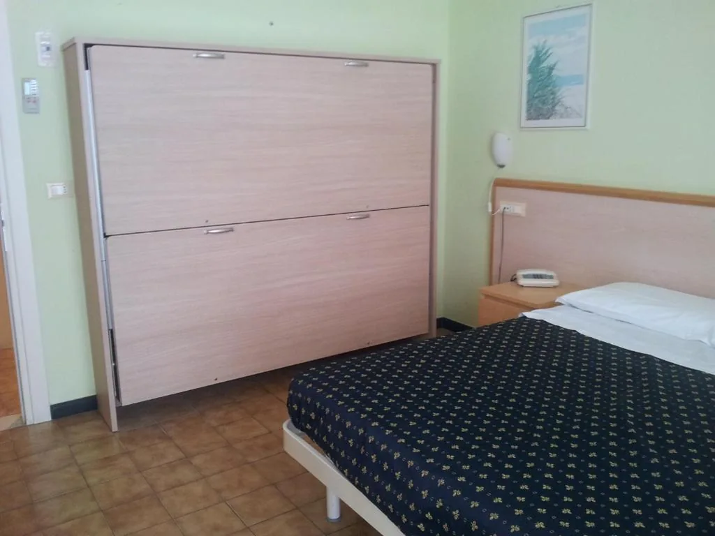 Quadruple Room — Hotel Delle Mimose