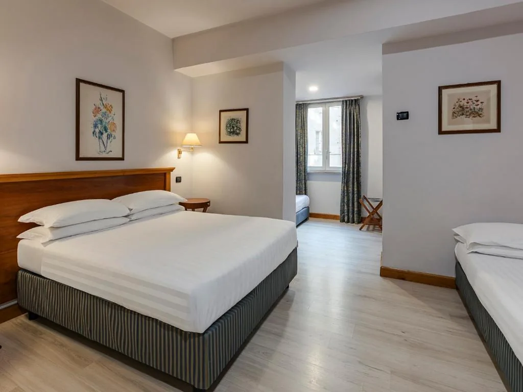 Quadruple Room — Hotel Diplomatic