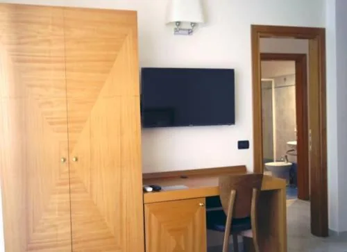 Quadruple Room — Hotel Mare Azzurro