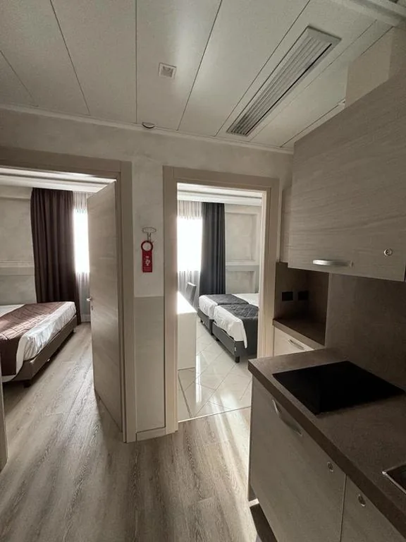 Quadruple Room — Hotel Plaza