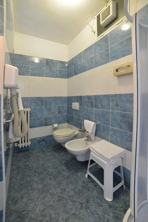 Quadruple Room — Hotel Rosalia
