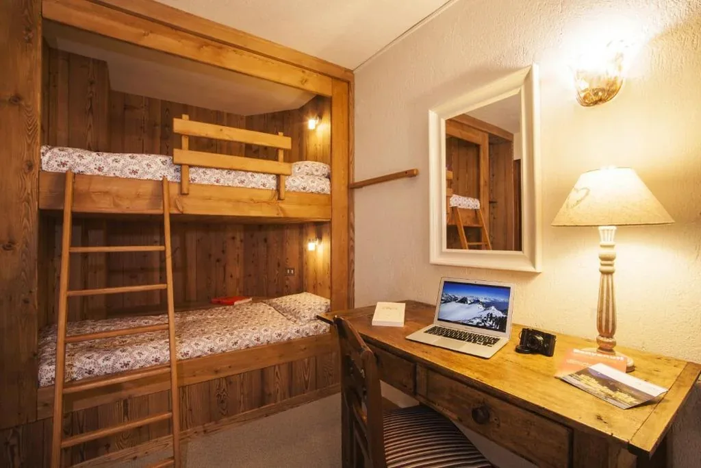 Quadruple Room — Hotel Ruitor