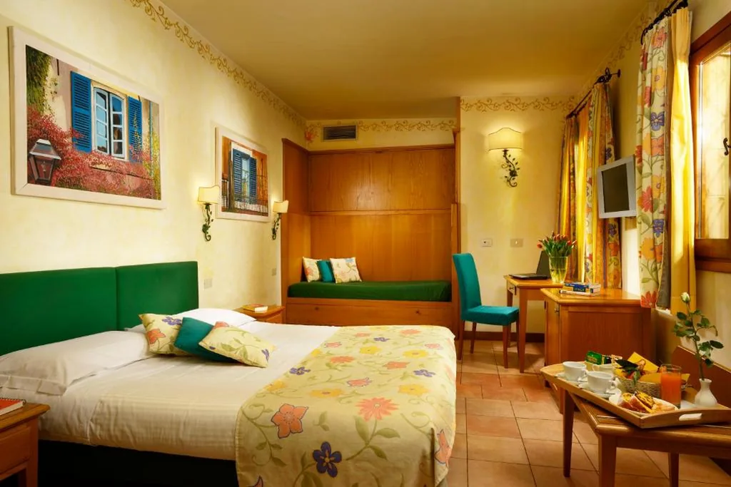 Camera Quadrupla — Hotel Santa Maria