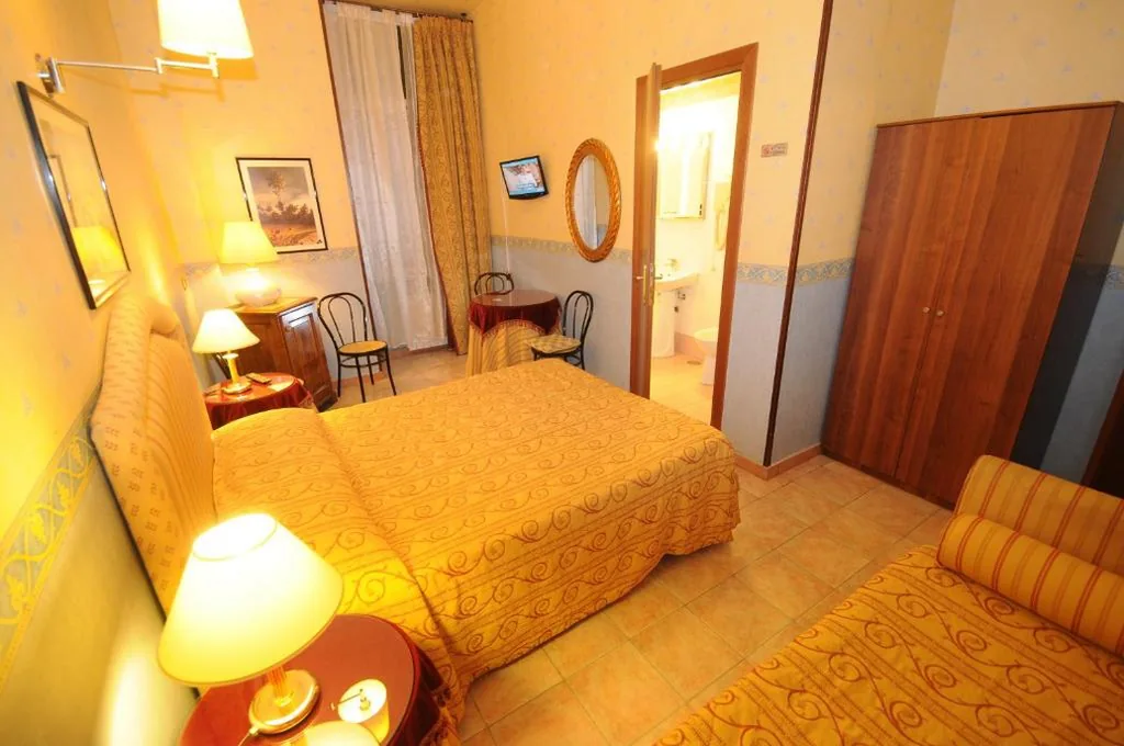 Camera Quadrupla — Hotel Sweet Home