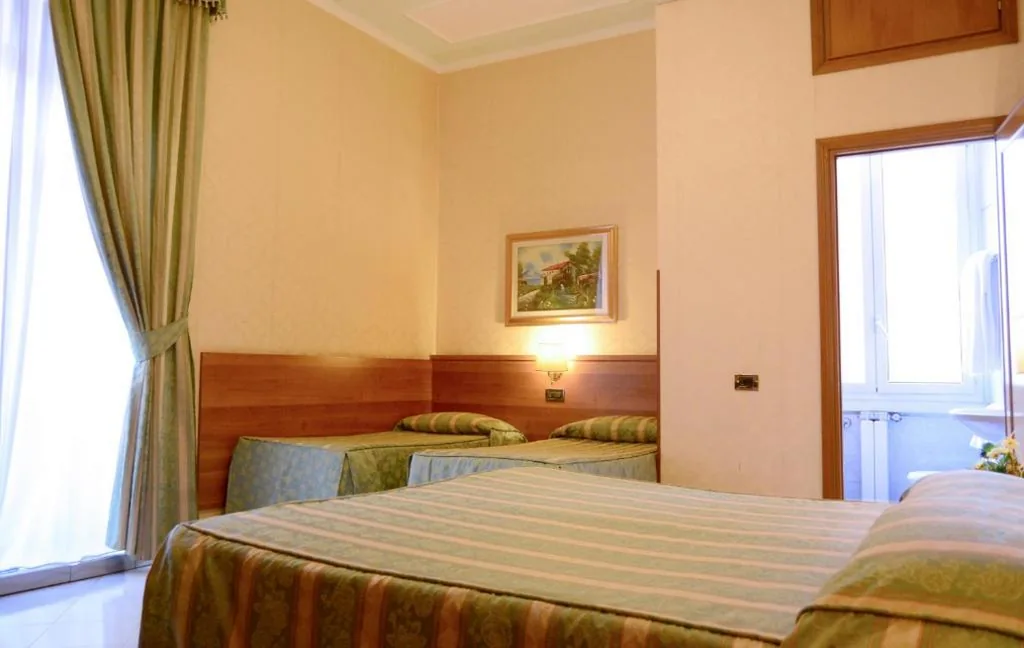 Camera Quadrupla — Hotel Teti
