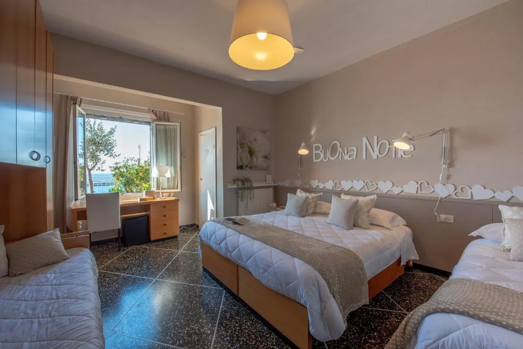 Camera Quadrupla — Hotel Tigullio