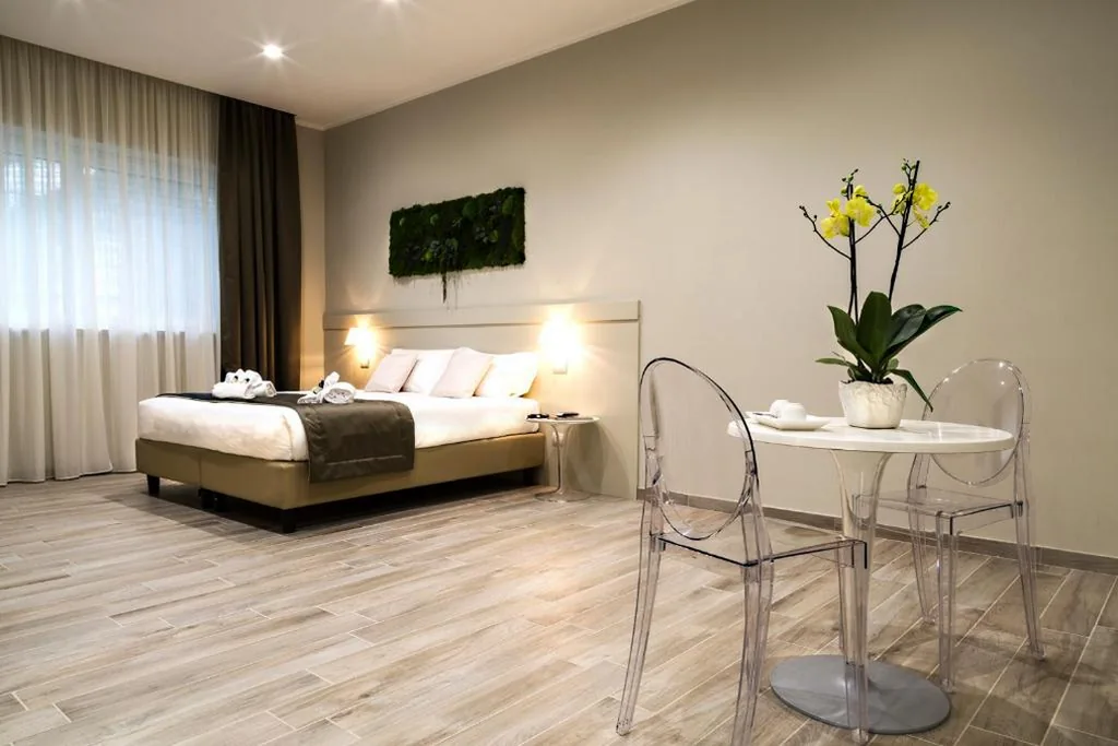 Luxury Quadruple Room — Borghetto Guest House