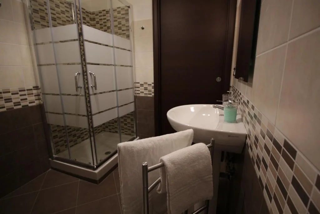 Camera Quadrupla Luxury — Nonna’s house