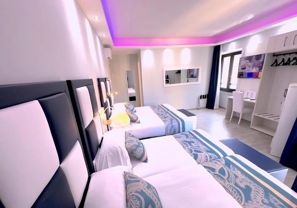 Camera Quadrupla Luxury — THE ONE Boutique Hotel & Private SPA Roma