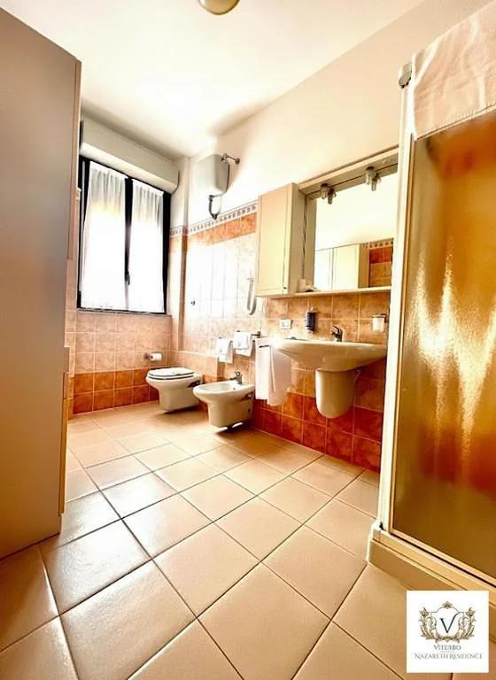 Camera Quadrupla — Nazareth Residence