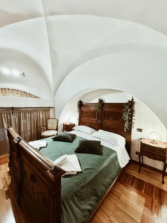 Quadruple Room — Residenza Tritone – Trevi Fountain