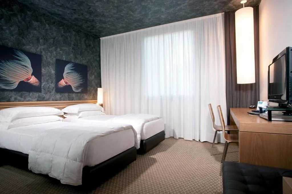 Camera Quadrupla — Sea Art Hotel