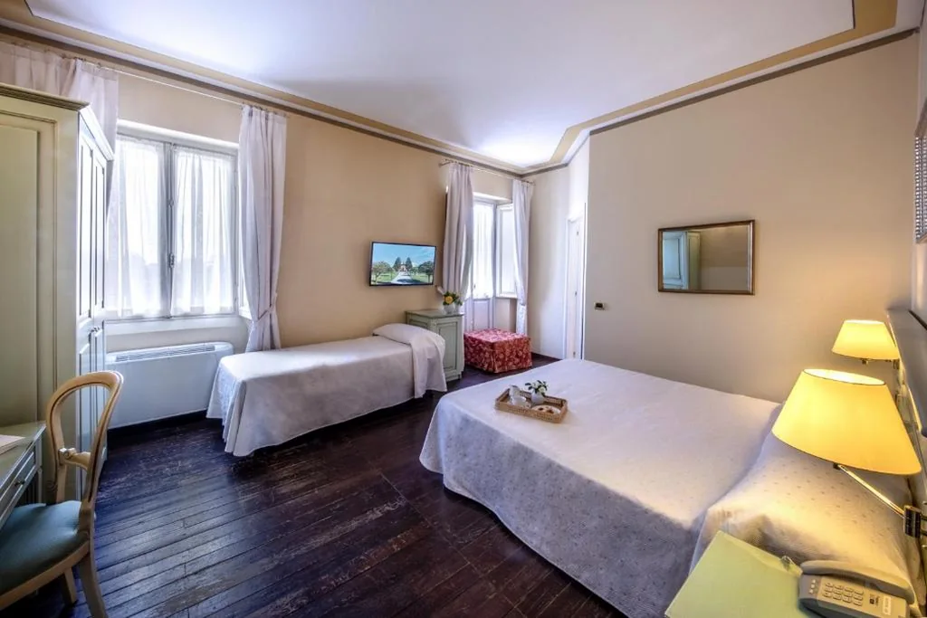 Standard Quadruple Room — Hotel Villa Liberty