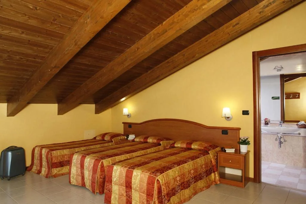 Camera Quadrupla Standard — Vald Hotel