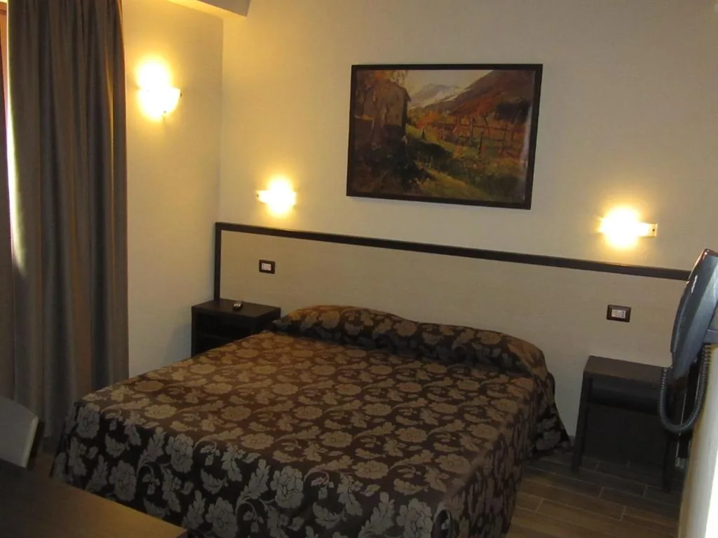 Quadruple Room on 2 Levels — Affittacamere Al Cantoun