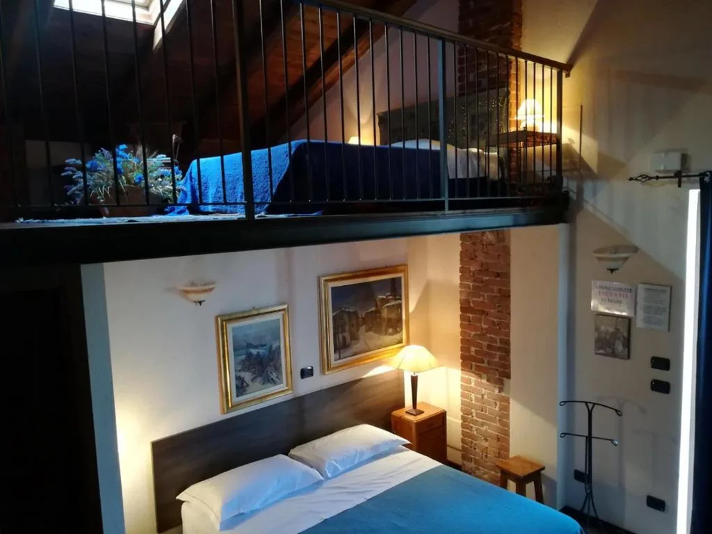 Camera Quadrupla su 2 Livelli — B&B Il Girasole