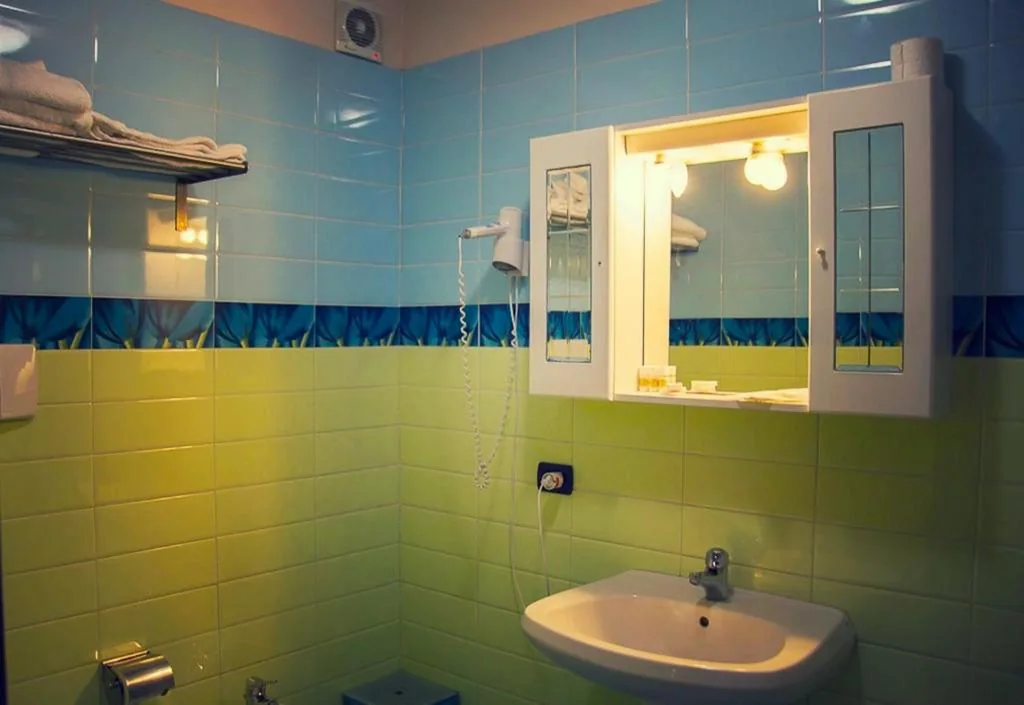 Two-Level Quadruple Room — Hotel Ristorante La Perla