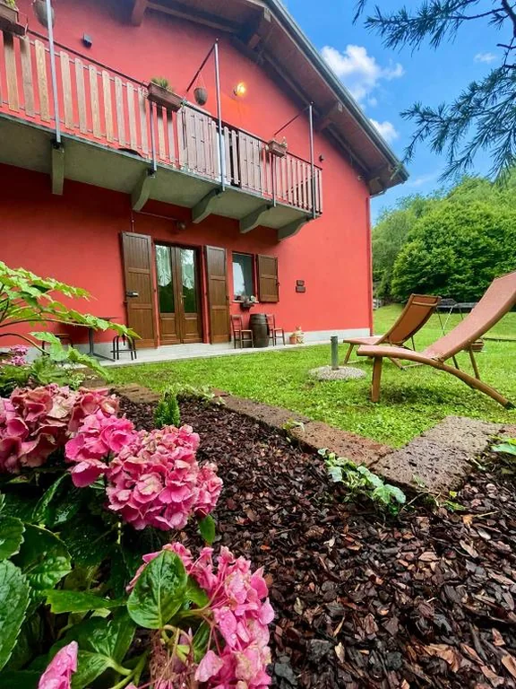 Superior Quadruple Room — Casa Iris