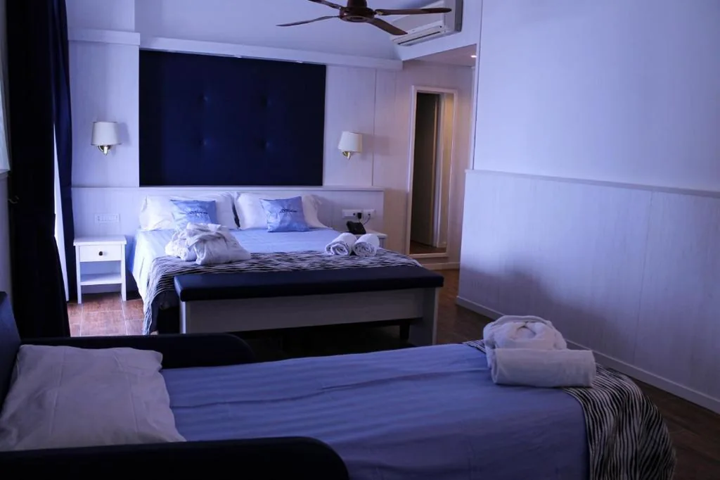 Superior Quadruple Room — Hotel Lungomare