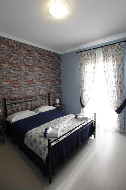 Superior Quadruple Room — Number60