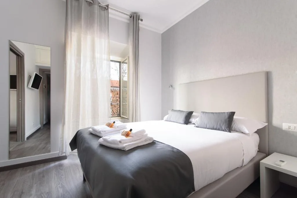Camera Quadrupla — White Caesar Guesthouse
